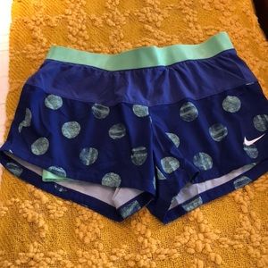 Running shorts